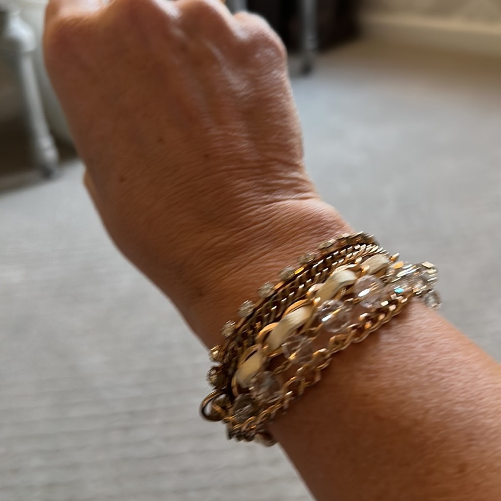 2 bracelets - Picture 5 of 7